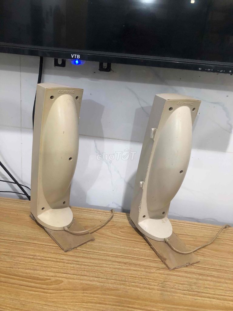 loa vi tinh JBL