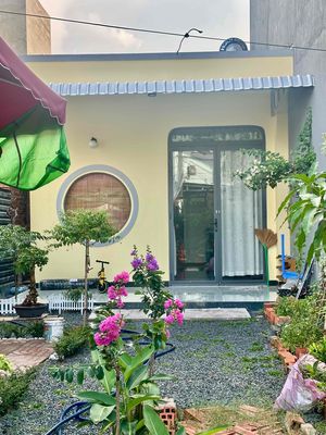cần bán đất tặng nhà song hành-ql22