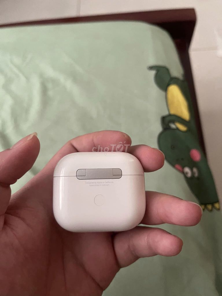 Bán tai nghe airpod 3 mua tại FPT shop ít dùng