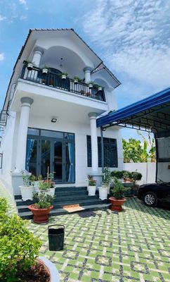 BÁN NHÀ 2 LẦU MÁI NGÓI. GẦN GIÁO XỨ HẢI SƠN