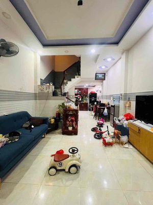Аренда · 4 комн. · 56 м² · Quận Bình Tân, ул. Đường Ấp Chiến lược