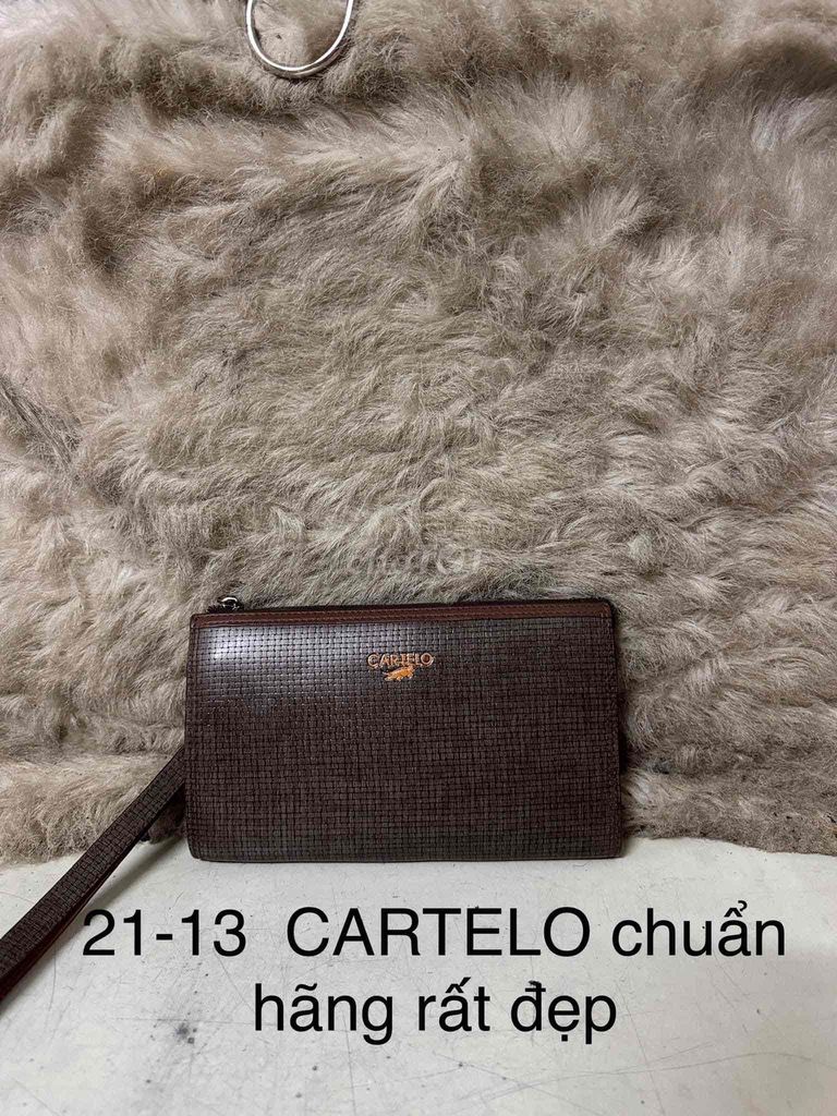 Clutch cầm tay CARTELO size 21x13 tem mác đủ