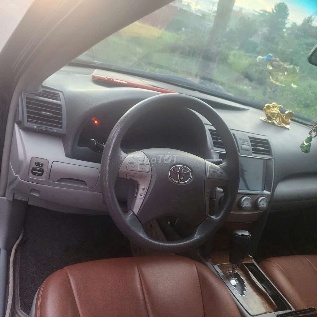 Thanh lý Cam ry nhập mỹ 2011@. Mua bán Ô tô tại Thành phố Biên Hòa Đồng Nai được đăng bởi Hoàng Tùng  hình 5