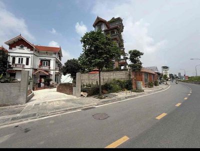 Bán đất phúc lợi 56m2 x 7m ngõ 3,5m,cách 30m ra đường nhựa ô tô tránh. Mua bán đất tại Quận Long Biên Hà Nội được đăng bởi Bùi Huy Thái