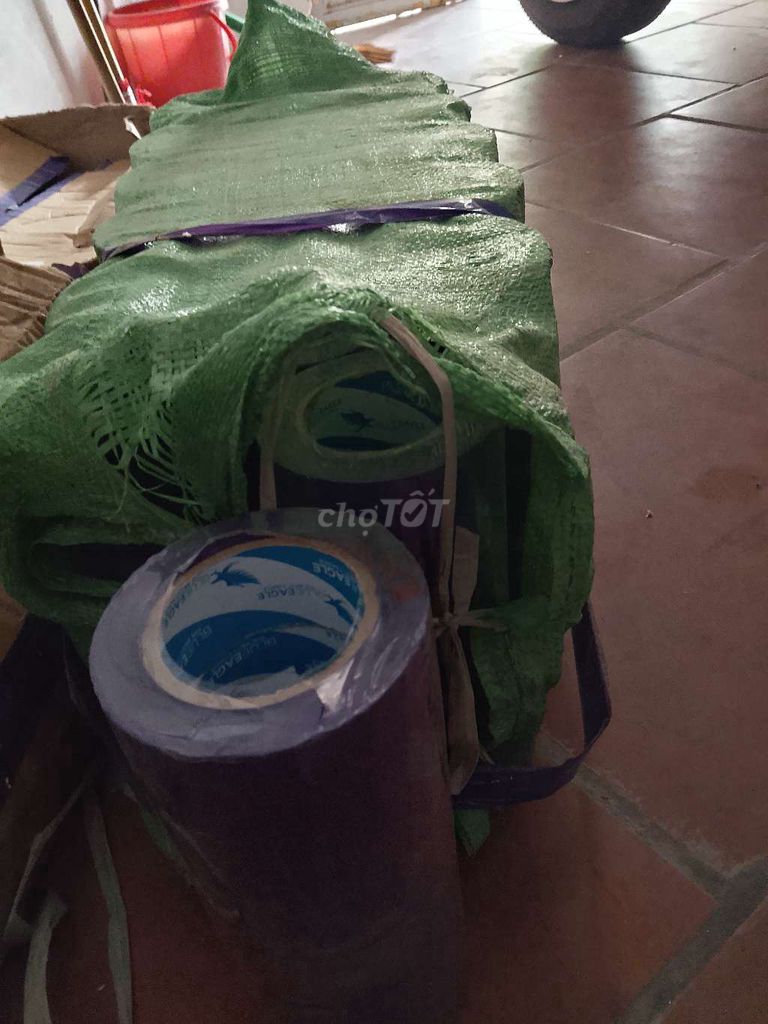 Băng keo văn phòng gia đình 6 cuộn. Mua bán Đồ dùng văn phòng tại Quận Long Biên Hà Nội được đăng bởi Tên chưa cung cấp hình 1