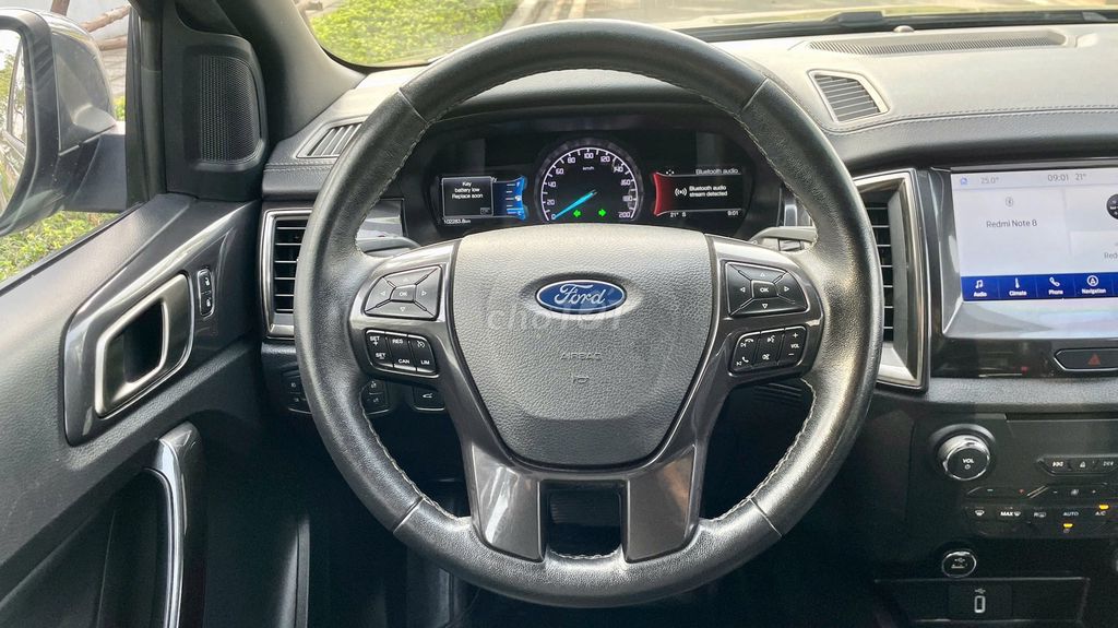 Ford Everest 2020 bản cao cấp 1 cầu giá 8xx. Mua bán Ô tô tại Quận Bắc Từ Liêm Hà Nội được đăng bởi Trung Auto 26 Phạm Văn Đồng hình 12