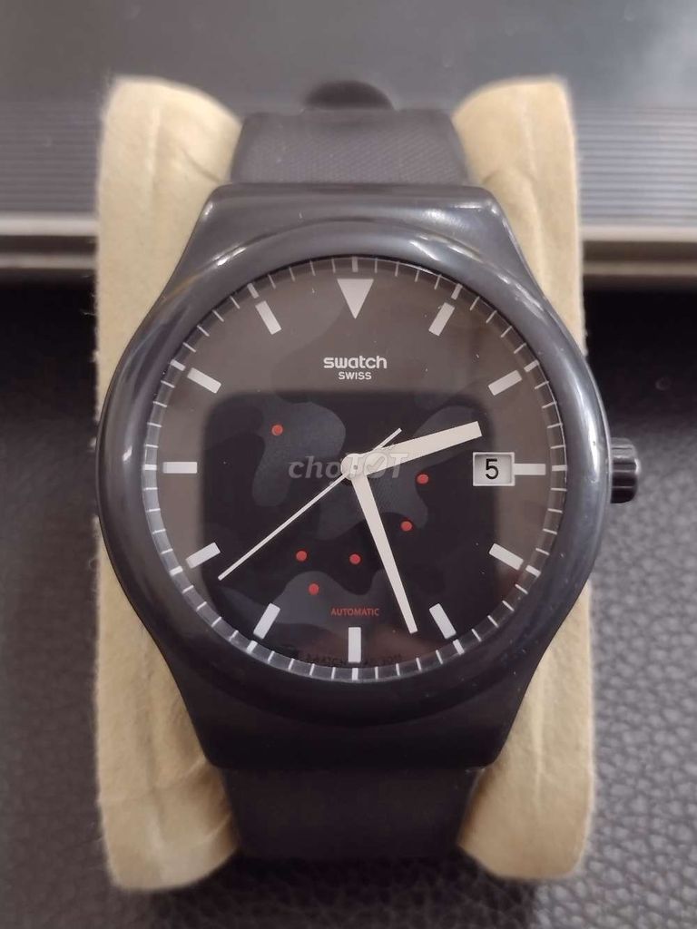 Đồng hồ tự động Swatch Swiss lộ đáy