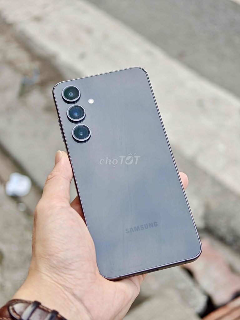 Samsung S24FE 128GB Đen Mỹ Like New. Mua bán Điện thoại tại Quận Đống Đa Hà Nội được đăng bởi Lâm Bảo Tuyên hình 1