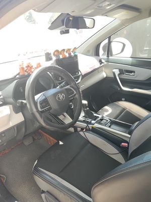 Toyota Veloz 2022 Đen 950.000km