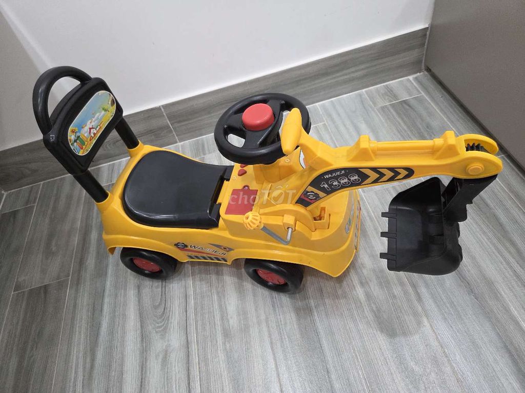 Xe súc đồ chơi nhựa Vàng có nhạc. Mua bán Mẹ và bé tại Quận Gò Vấp Tp Hồ Chí Minh được đăng bởi Lai Loc hình 1