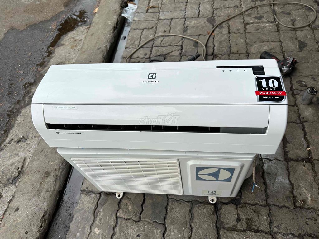 Máy lạnh Electrolux 1 ngựa Còn mới nguyên zin. Mua bán Máy lạnh, điều hoà tại Quận Hải Châu Đà Nẵng được đăng bởi dương hình 1