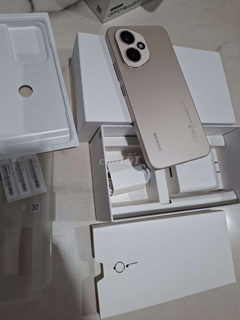 Honor 400 5G 12GB/256GB. bh 24th. Mua bán Điện thoại tại Thành phố Thuận An Bình Dương được đăng bởi thu hình 1