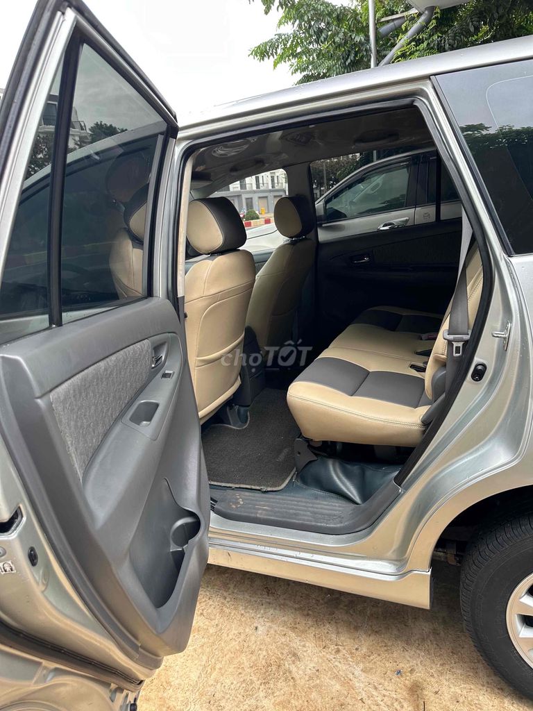 Toyota Innova 2012 E - HÀNG XỊN. Mua bán Ô tô tại Thành phố Buôn Ma Thuột Đắk Lắk được đăng bởi Trương Thanh hình 6