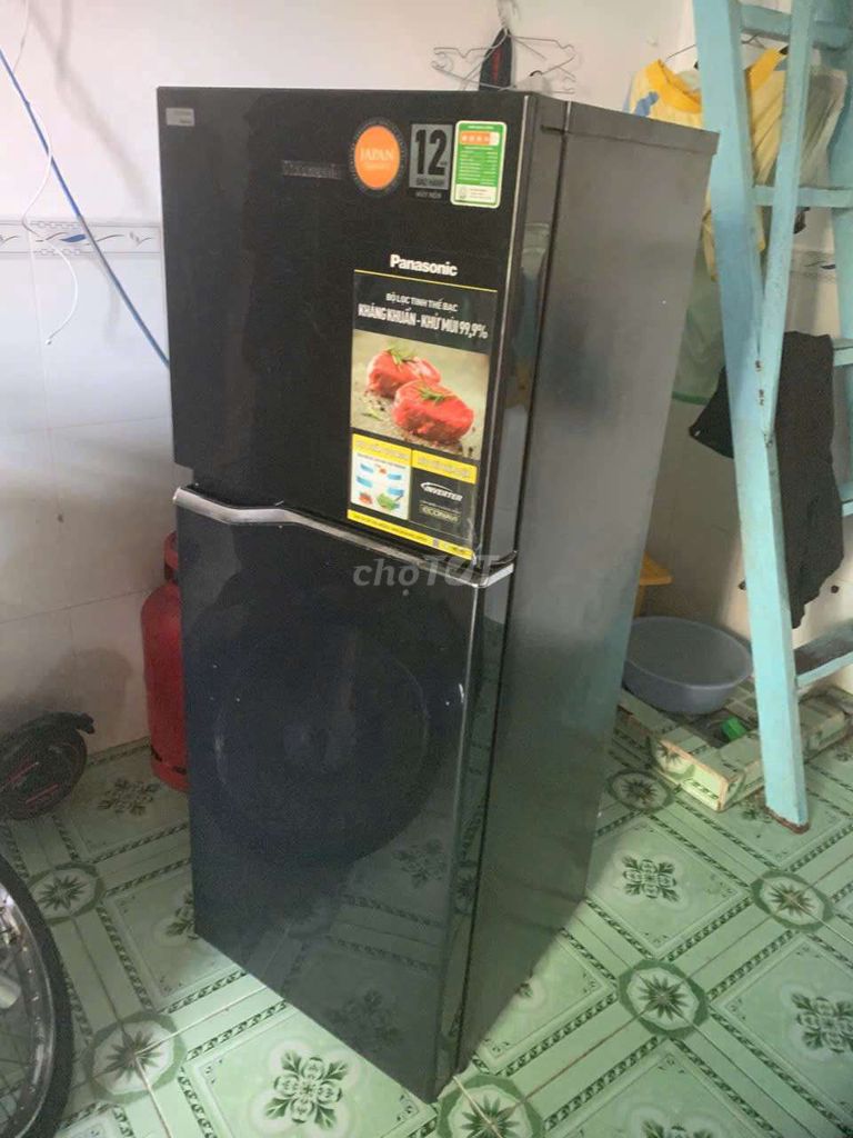 Tủ lạnh Panasonic NR-BA229 188 lít. Mua bán Tủ lạnh tại Thành phố Cà Mau Cà Mau được đăng bởi Khánh Ngô hình 1