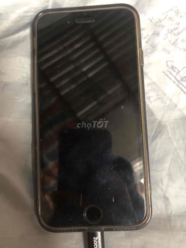 Apple iPhone 7 Đen Đã sử dụng. Mua bán Điện thoại tại Quận Bình Thạnh Tp Hồ Chí Minh được đăng bởi An Bùi hình 1