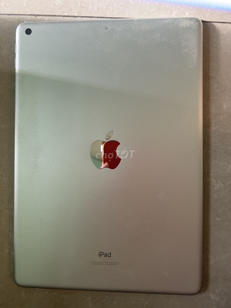Apple iPad Gen 9 64GB Wifi Bạc Đã sử dụng. Mua bán Máy tính bảng tại Quận 5 Tp Hồ Chí Minh được đăng bởi Tan Le Ngoc hình 1