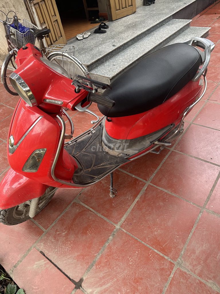 SYM Attila Đỏ 12011 km. Mua bán Xe máy tại Quận Tây Hồ Hà Nội được đăng bởi Bích Thuỷ Gas hình 4