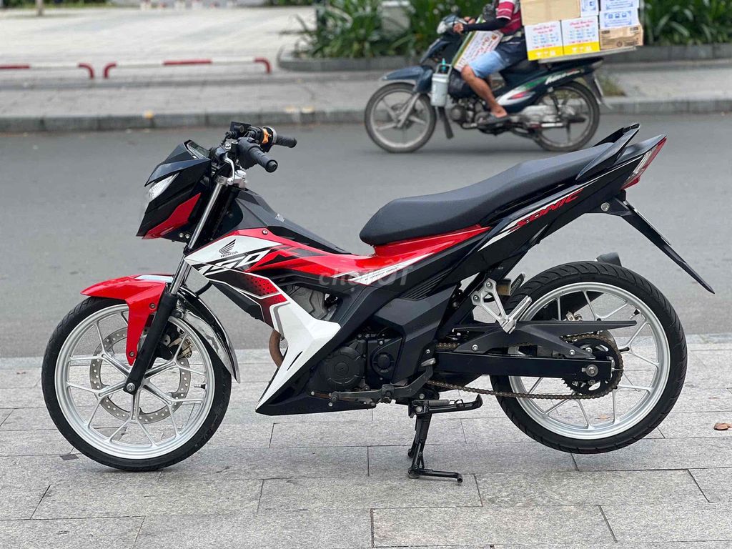 Honda Sonic 150 2020 Trắng đỏ đen. Mua bán Xe máy tại Quận 11 Tp Hồ Chí Minh được đăng bởi Hưng Từ hình 10