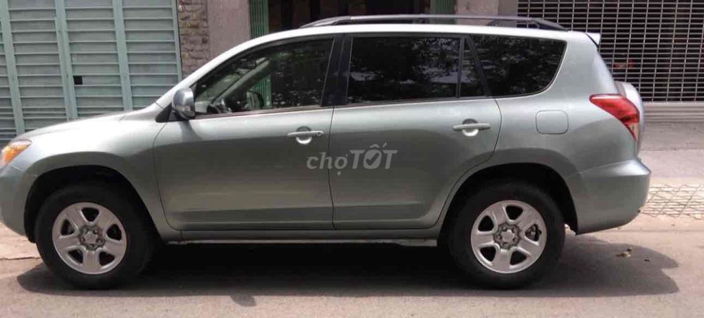 Toyota RAV4 2007 - 100000 km. Mua bán Ô tô tại Quận Tân Phú Tp Hồ Chí Minh được đăng bởi Quốc hình 2