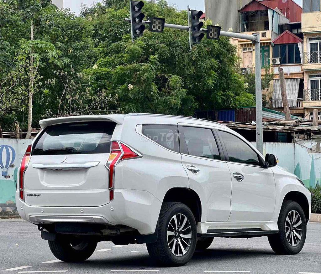 Mitsubishi Pajero Sport 2019 – SUV 7 chỗ máy dầu. Mua bán Ô tô tại Quận Cầu Giấy Hà Nội được đăng bởi Tuấn Hưng hình 5