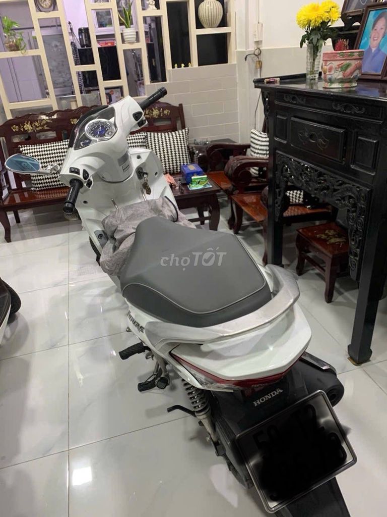 Honda Future Neo 2020 trắng ngọc trinh. Mua bán Xe máy tại Quận 1 Tp Hồ Chí Minh được đăng bởi Tín hình 1
