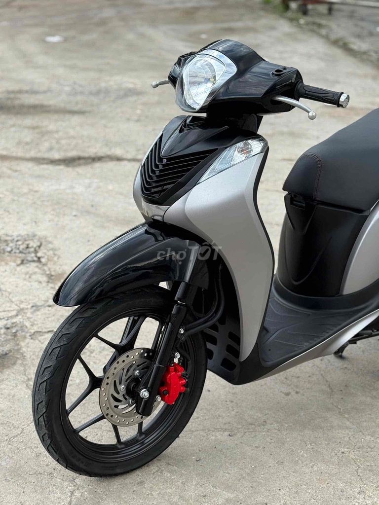 SH Mode 2017 khoá Smarkey hỗ trợ góp 0Đ. Mua bán Xe máy tại Huyện Trảng Bom Đồng Nai được đăng bởi Xe Máy Ngọc Hưng hình 6