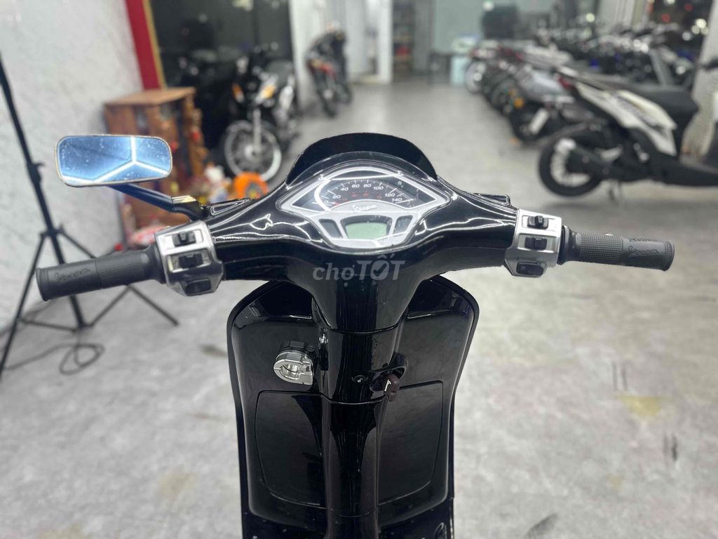 Vespa Sprint. Mua bán Xe máy tại Quận Tân Phú Tp Hồ Chí Minh được đăng bởi bình đoàn exciter BÁN TRẢ GÓP hình 5