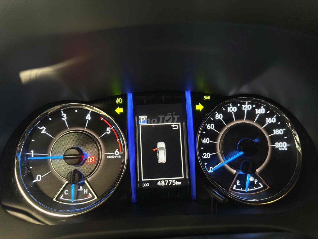 Fortuner dầu tự động 2020-Chất xe đẹp HT Bank 65%. Mua bán Ô tô tại Thành phố Thủ Đức Tp Hồ Chí Minh được đăng bởi Tấn Quang Toyota Đông Sài Gòn hình 5