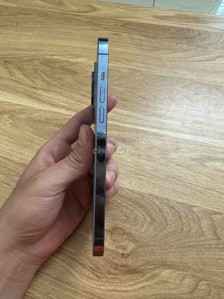 Apple iPhone 13 Pro Max 256GB Xám. Mua bán Điện thoại tại Quận Đống Đa Hà Nội được đăng bởi Mr Thịnh hình 1