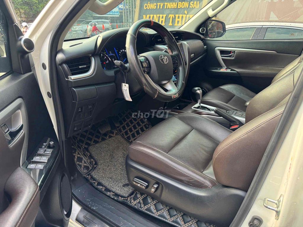 Toyota Fortuner 2018 2.7V 4x2 AT - 68000km một chủ. Mua bán Ô tô tại Thành phố Thủ Đức Tp Hồ Chí Minh được đăng bởi FASTCARS THÁI Ô TÔ CŨ  hình 8
