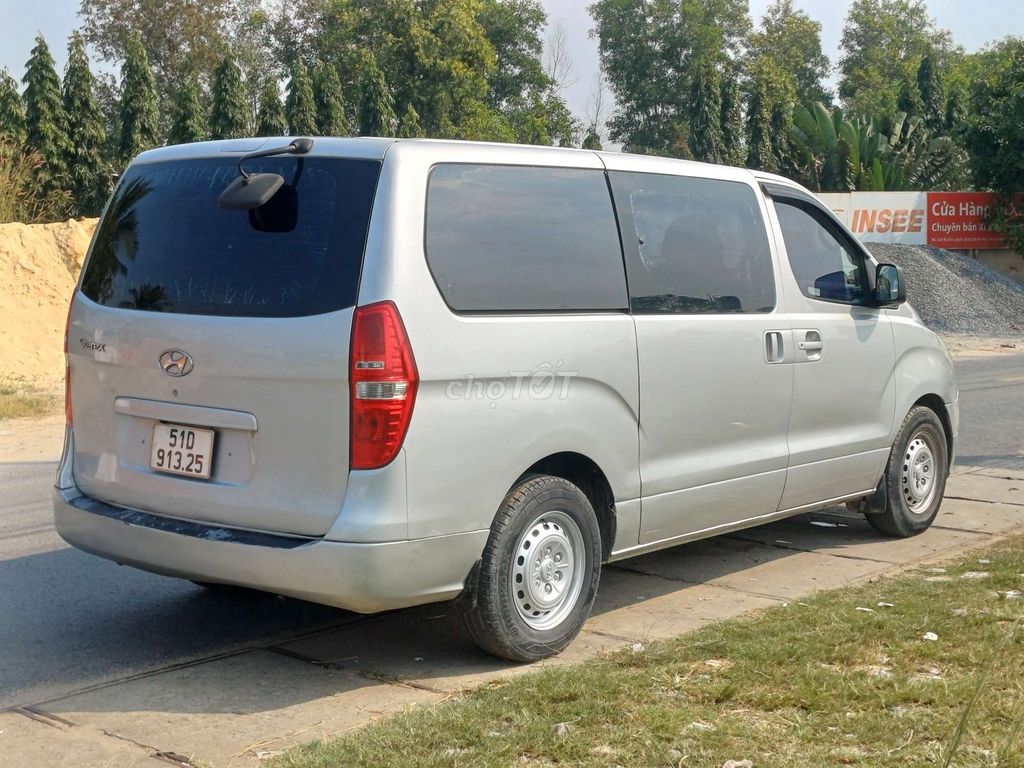 Hyundai Starex 2008 - 12345 km