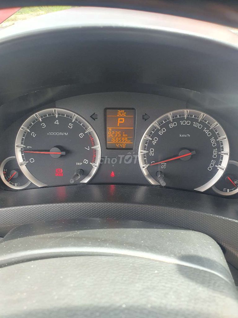 Suzuki Swift 2015 Оранжевый 168 000 км