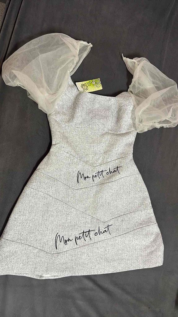 Đầm nữ Mon petit chat vải tweed. Mua bán Quần áo tại Huyện Hòa Vang Đà Nẵng được đăng bởi Huyền Trang hình 1