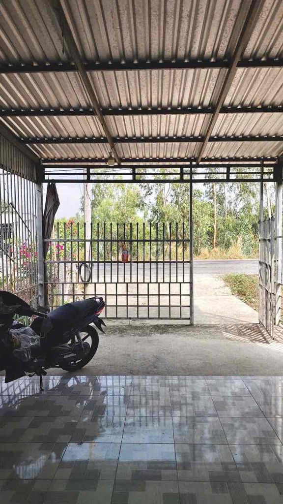 NHÀ VƯỜN CHÀ LÀ TỈNH LỘ 945 XÃ TÂN LẬP. Mua bán nhà ở tại Huyện Tịnh Biên An Giang được đăng bởi Văn Nghị.Bđs hình 2