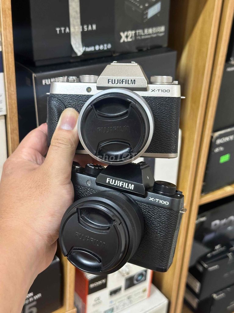 Fuji XT100 kit đẹp. Mua bán Máy ảnh, Máy quay tại Quận Hà Đông Hà Nội được đăng bởi Cường hình 1