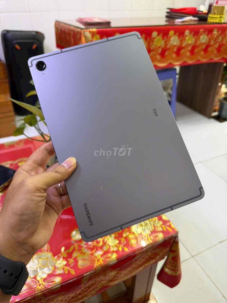 Samsung Tab S9 FE 6GB/128GB Xám. Mua bán Máy tính bảng tại Quận Ninh Kiều Cần Thơ được đăng bởi ĐTDĐ HỒNG ĐĂNG hình 1