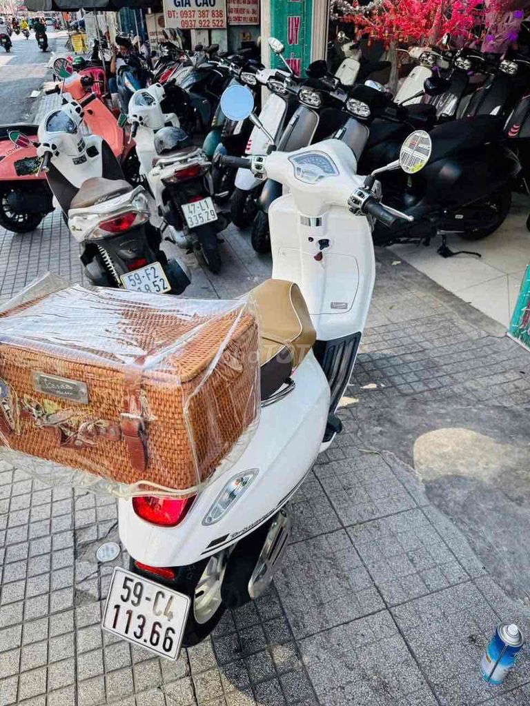 Veépa Primavera Picnic 2022 bản giới hạn Tphcm. Mua bán Xe máy tại Quận Phú Nhuận Tp Hồ Chí Minh được đăng bởi VESPA Piaggio Quốc Vương  hình 5