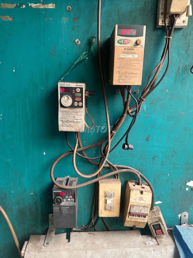 Biến tần Mitsubishi D700 200W. Mua bán Đồ chuyên dụng, Giống nuôi trồng tại Quận 8 Tp Hồ Chí Minh được đăng bởi quôc vĩ hình 1