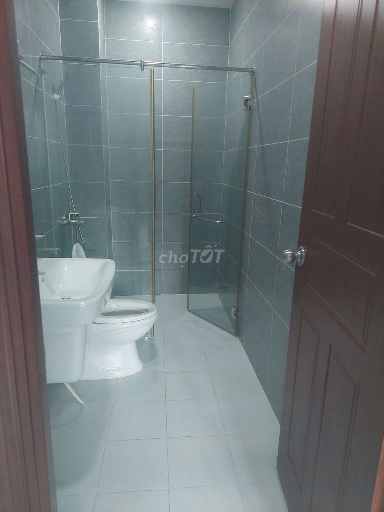 Аренда коммерческого помещения, ул. Тринь Куанг Nghi, Фыонг Фу 4, Бинь Чань