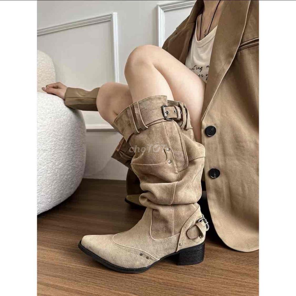 Bốt cao cổ nữ Da lộn Nâu be. Mua bán Giày dép tại Quận Bắc Từ Liêm Hà Nội được đăng bởi thanh thuy  hình 1