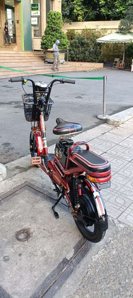 Xe đạp điện cũ mua về là chạy. Mua bán Xe điện tại Thành phố Thủ Đức Tp Hồ Chí Minh được đăng bởi MUA BÁN TRAO ĐỔI XE ĐẠP MỚI CŨ hình 4