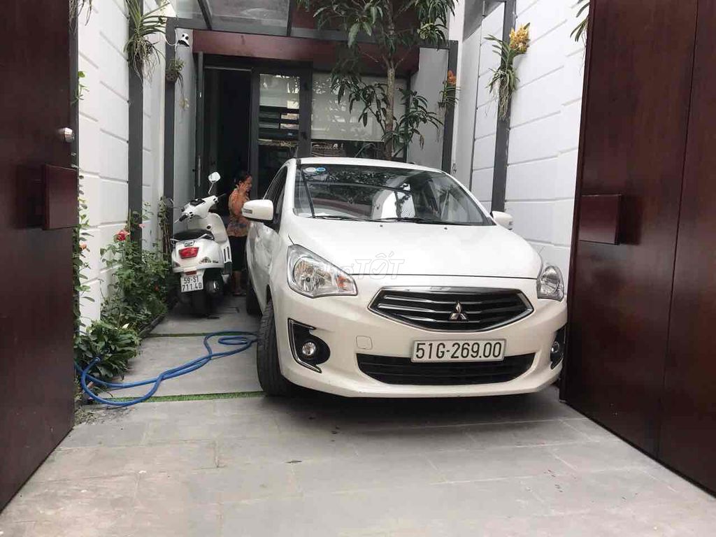 Bán nhà chdv có 7 căn đẹp, thu nhập cao