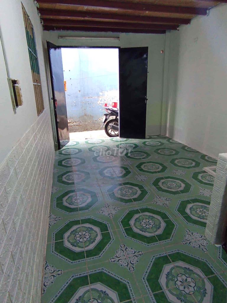 Аренда · 1 комн. · 18 м² · Quận 7, ул. Hẻm 502 Huỳnh Tấn Phát