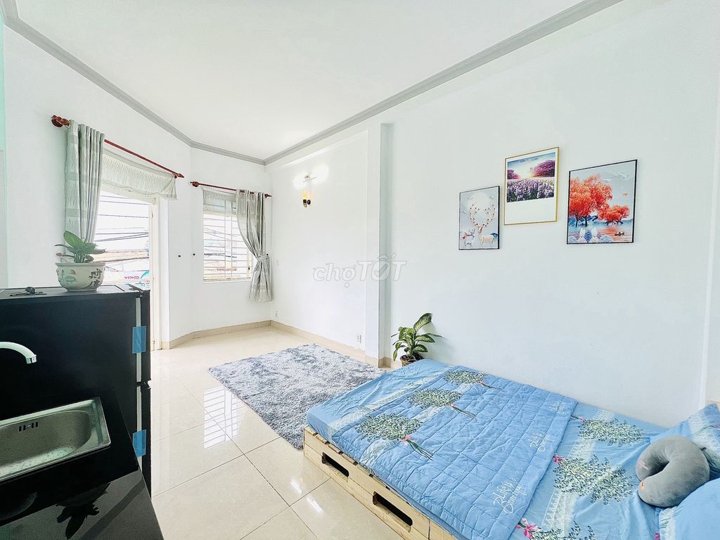 🏡PHÒNG BAN CÔNG, FULL NỘI THẤT TỰ DO THOẢI MÁI GẦN ĐẠI HỌC BÁCH KHOA