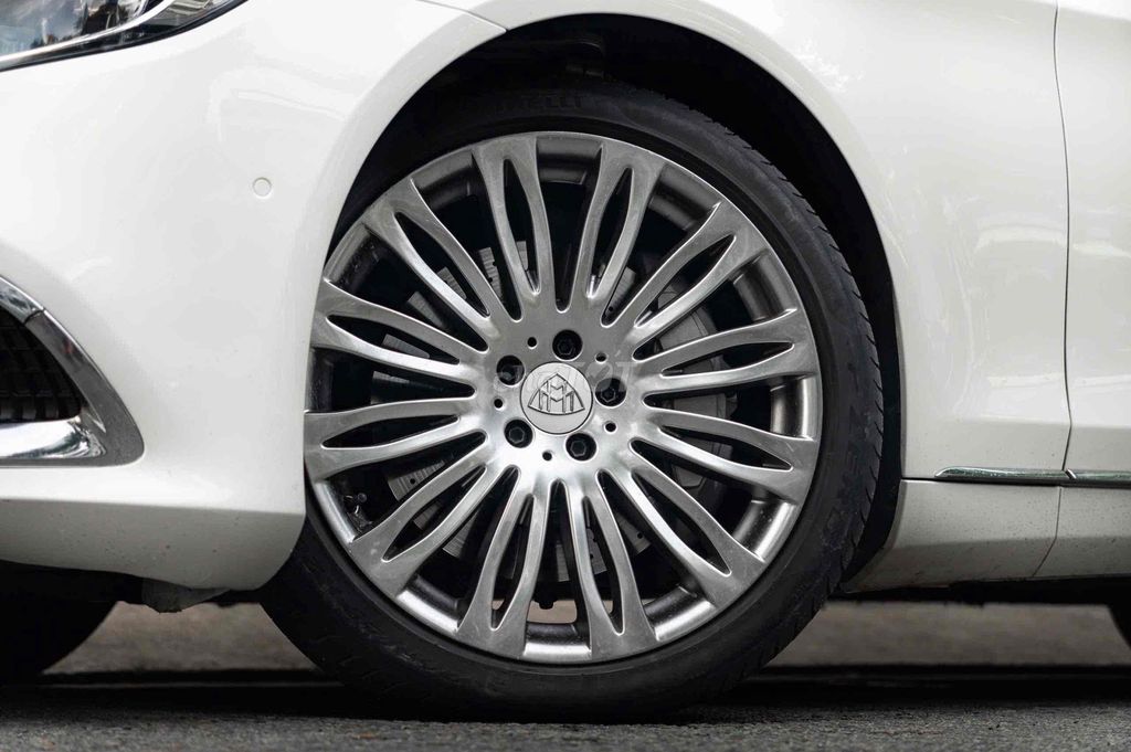 Mercedes Benz S Class 2017 Maybach S450 - 65000 km. Mua bán Ô tô tại Quận 7 Tp Hồ Chí Minh được đăng bởi TrầnKimLA hình 10