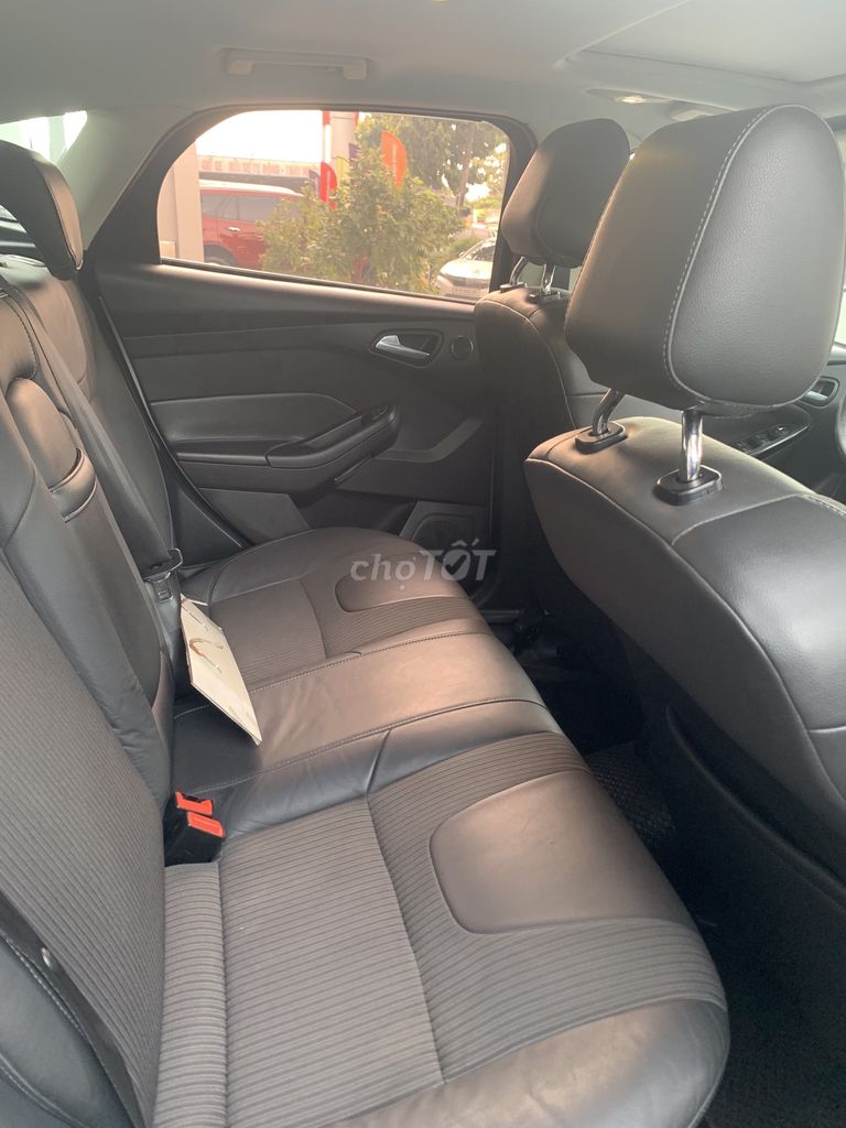 FORD FOCUS 2013 BẢN FULL SPORT_CHÍNH CHỦ BÁN. Mua bán Ô tô tại Quận Tân Phú Tp Hồ Chí Minh được đăng bởi Trần Thành hình 4