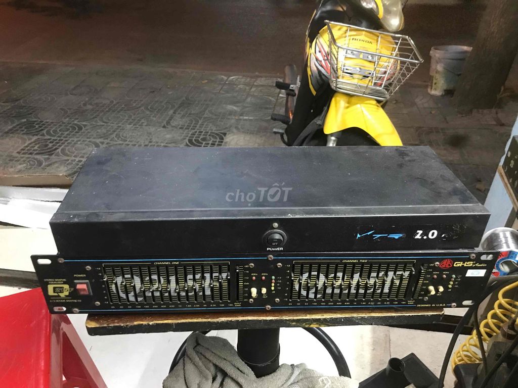 Lọc nhạc Eq ,nâng tiếng , chống hú Micro hát tốt.. Mua bán Tivi, Âm thanh tại Quận Liên Chiểu Đà Nẵng được đăng bởi Tuân hình 1
