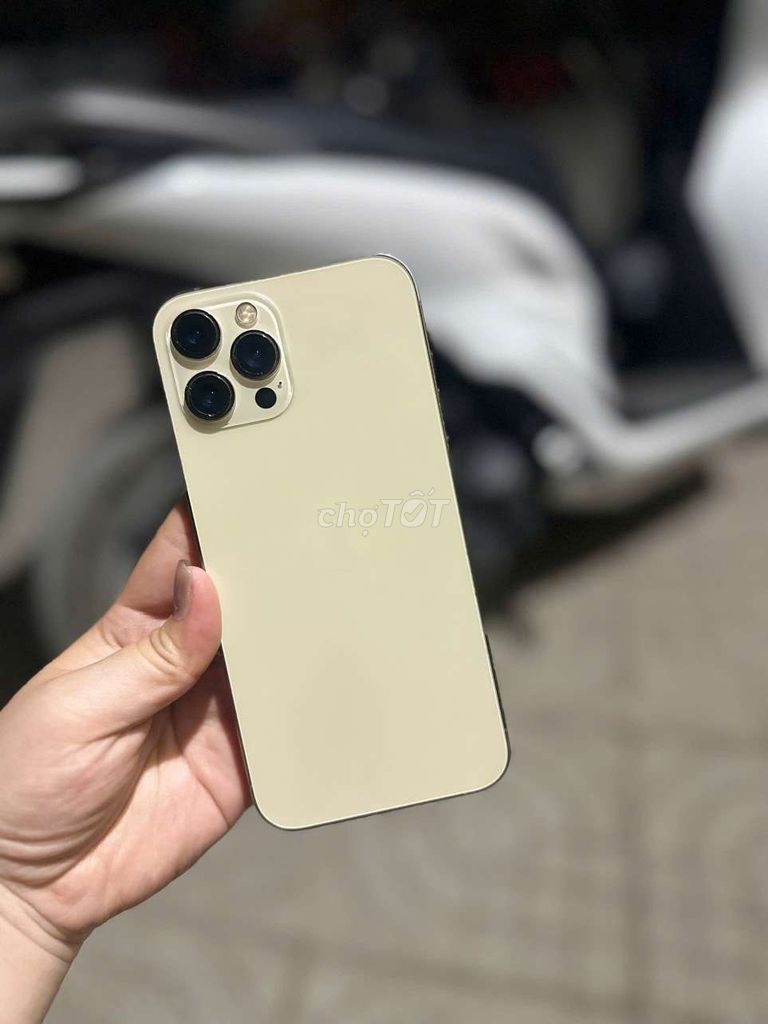 iPhone 12 Pro Max 128GB Vàng. Mua bán Điện thoại tại Huyện Trảng Bom Đồng Nai được đăng bởi phạm khiêm hình 1