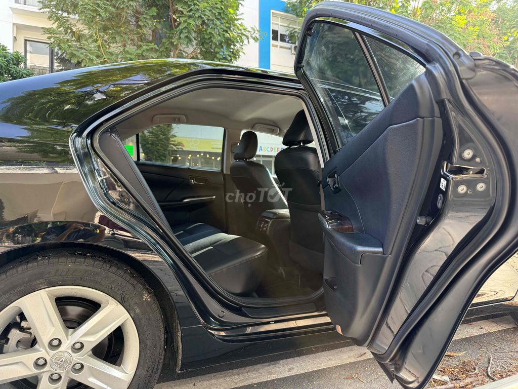 Toyota Camry 2016 2.5Q - 105000 km. Mua bán Ô tô tại Quận 7 Tp Hồ Chí Minh được đăng bởi Bao le hình 6
