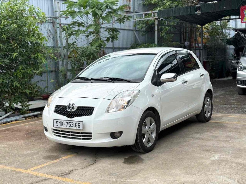YARIS 1.3 2007 XE CHUẨN 13 vạn rất đẹp. Mua bán Ô tô tại Quận Bình Tân Tp Hồ Chí Minh được đăng bởi XUÂN DUY AUTO hình 2